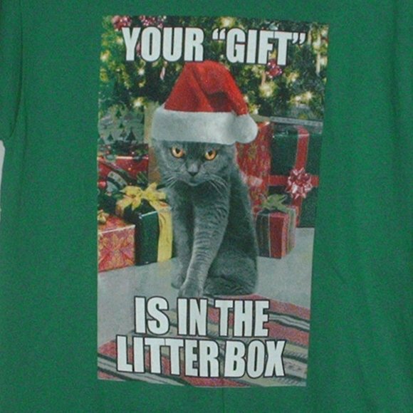 Your Gift Is In The Litter Box - Very funny Christmas shirt for cat lovers - New - Picture 2 of 4